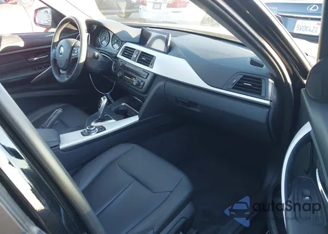 2012 BMW 328I z USA, uszkodzony, nr VIN WBA3A5G53CNP17134